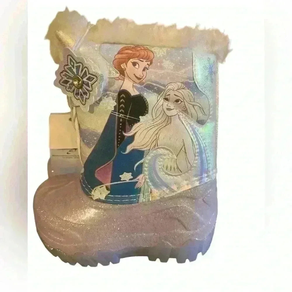 Disney Frozen light up winter boots toddler girl size 5 NWT without box